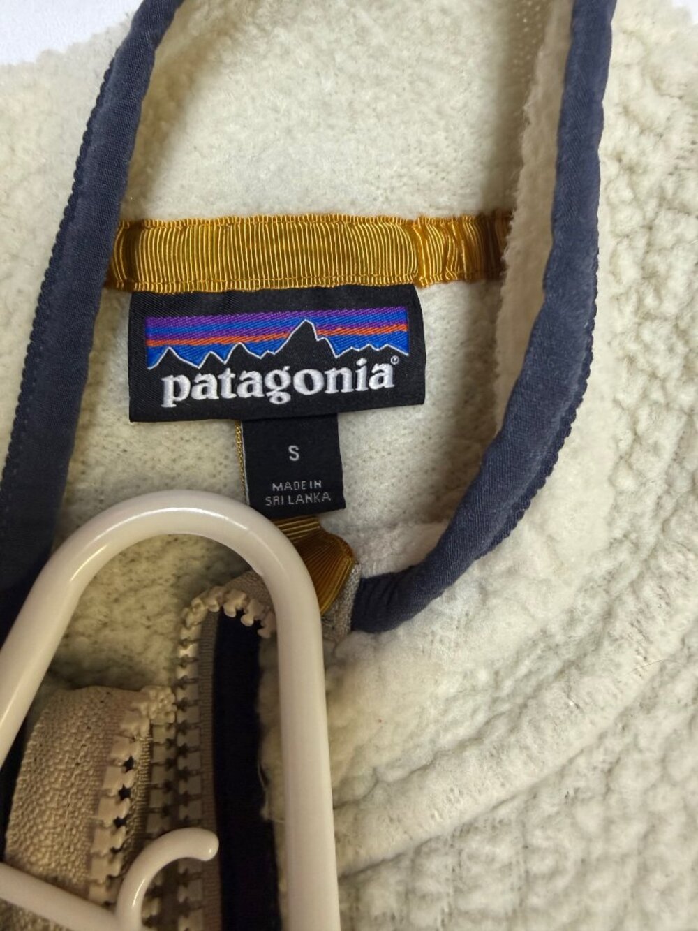 Patagonia Women’s Retro Pile Marsupial Pullover Small Pelican GUC - Picture 7 of 12
